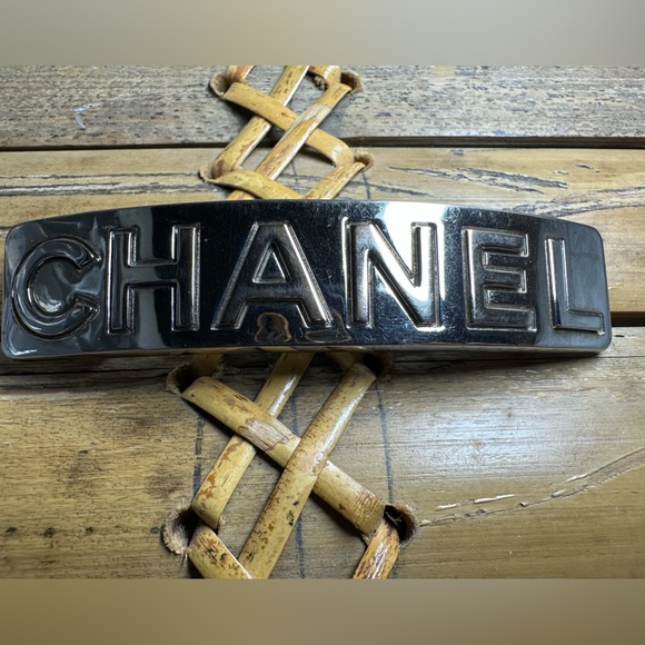 🌟Chanel 98P silver colored metal hair clip Barrette - Picture 1 of 9